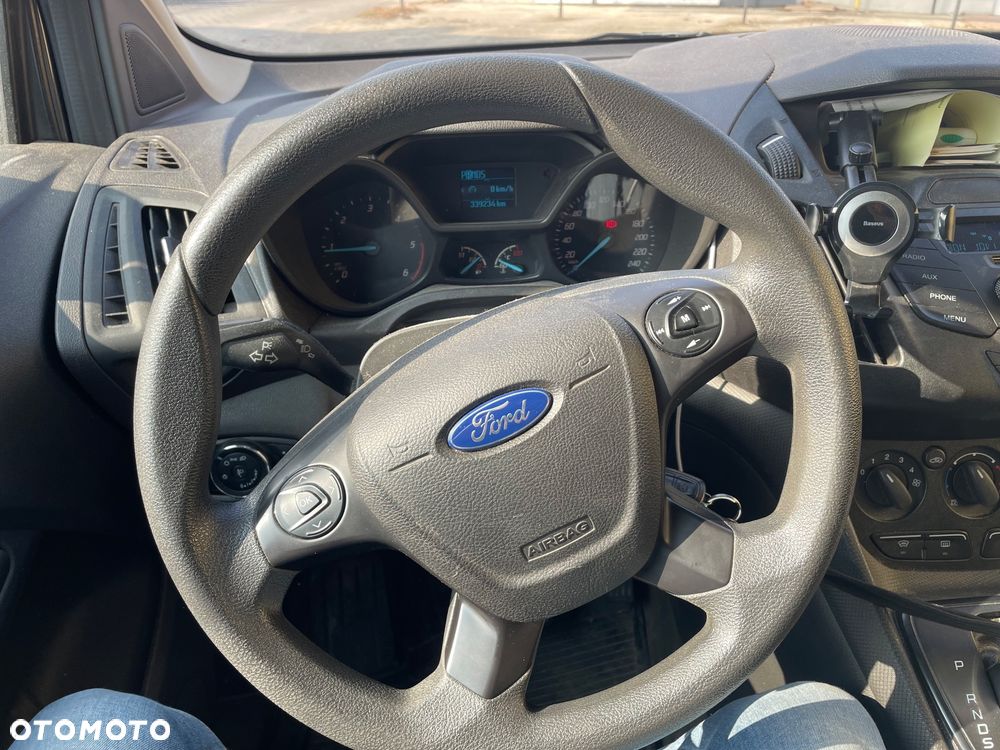 Ford Transit conect - 5