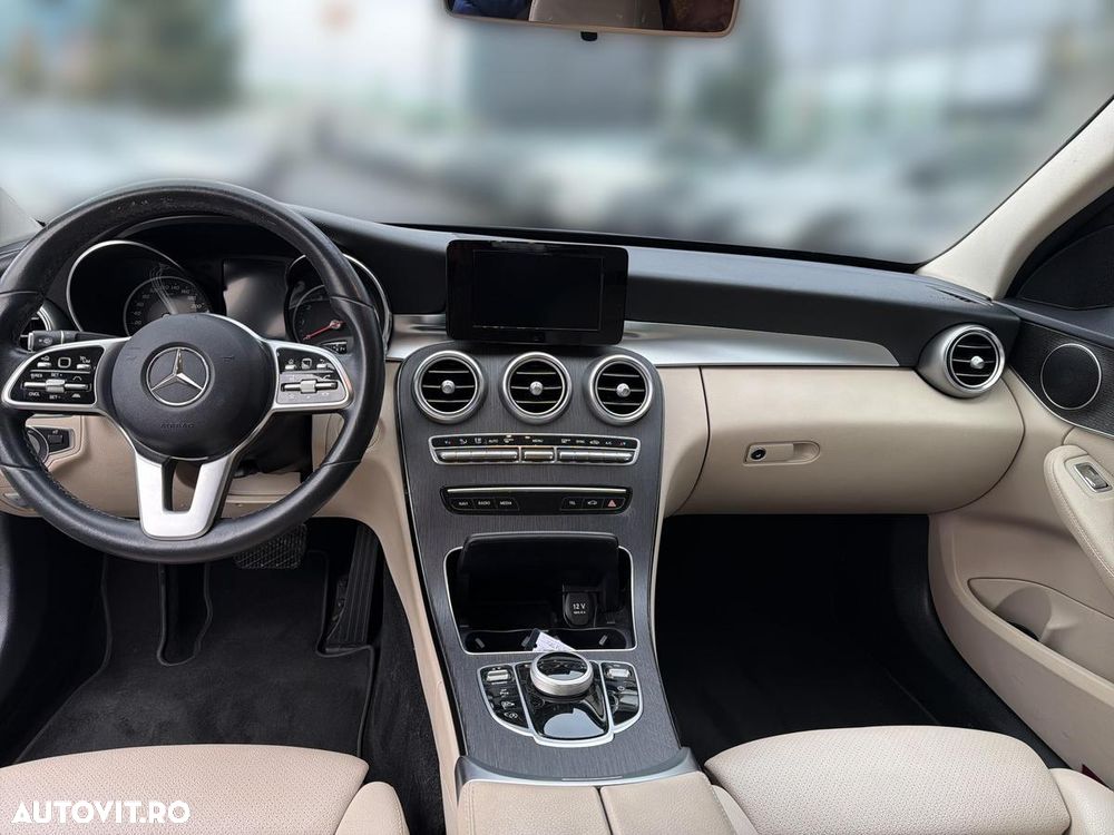 Mercedes-Benz C 200 4MATIC Aut. - 11