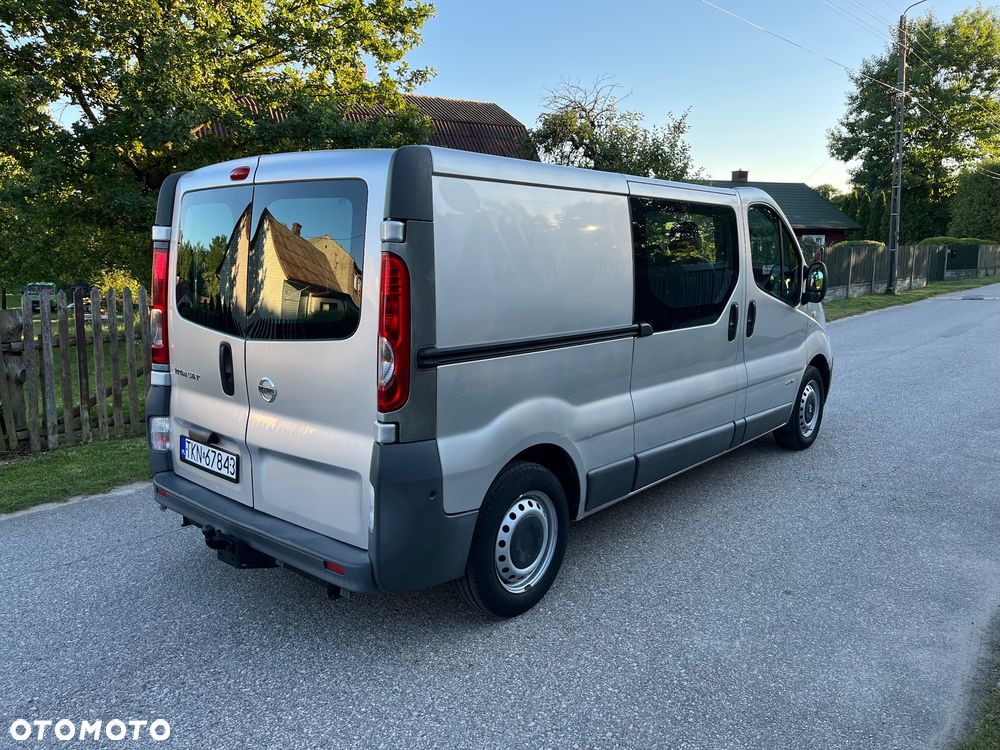 Renault TRAFIC - 12