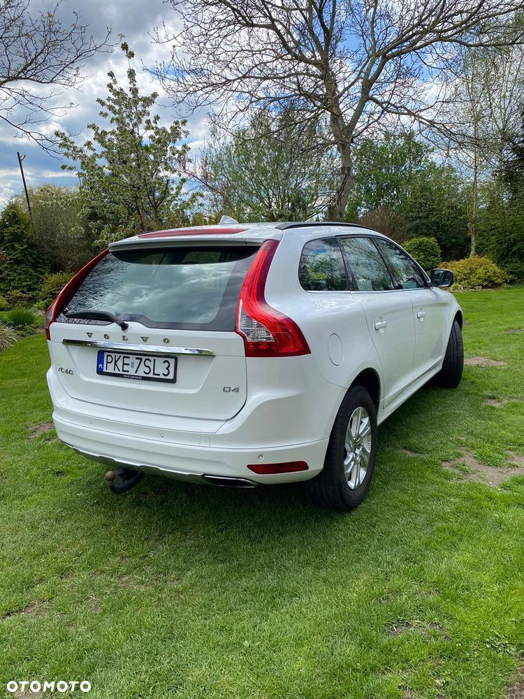 Volvo XC 60 D4 Drive-E Base - 4