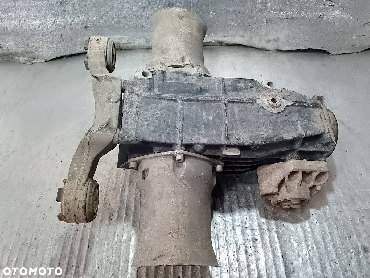 DYFERENCJAŁ TYŁ AUDI A6 C5 FCE 2.5 TDI - 2