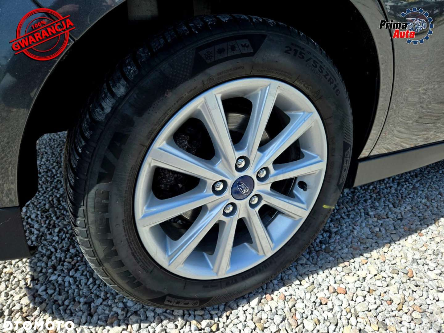 Ford Grand C-MAX - 32