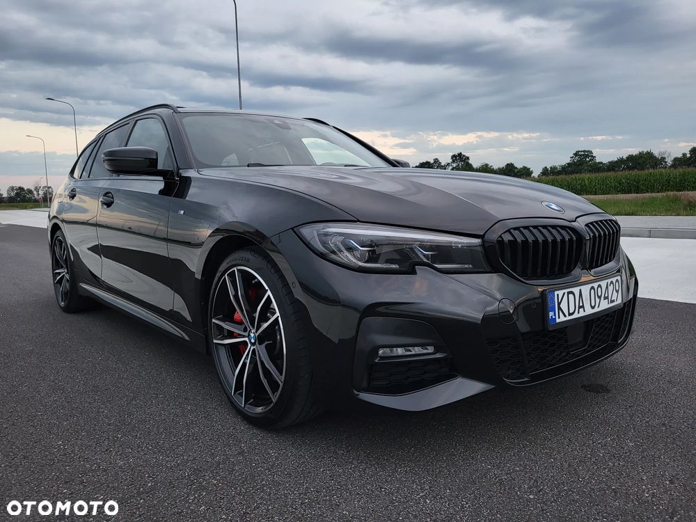 BMW Seria 3 320d Touring xDrive M Sport - 4