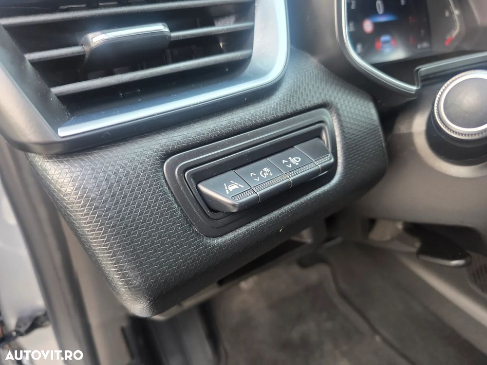 Renault Clio TCe 100 INTENS - 15