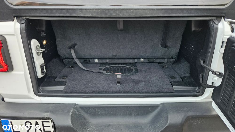 Jeep Wrangler 2.0 T-GDI AWD Automatik Sport - 9