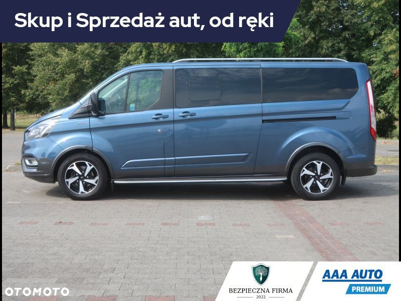 Ford Tourneo Custom - 3