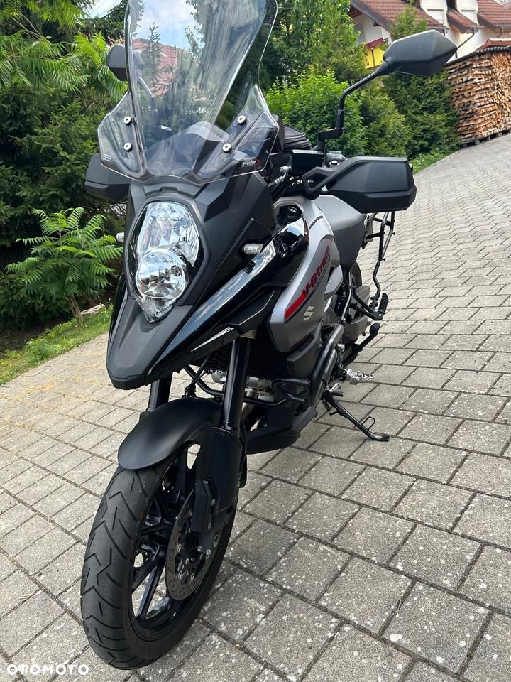 Suzuki V-STROM - 17