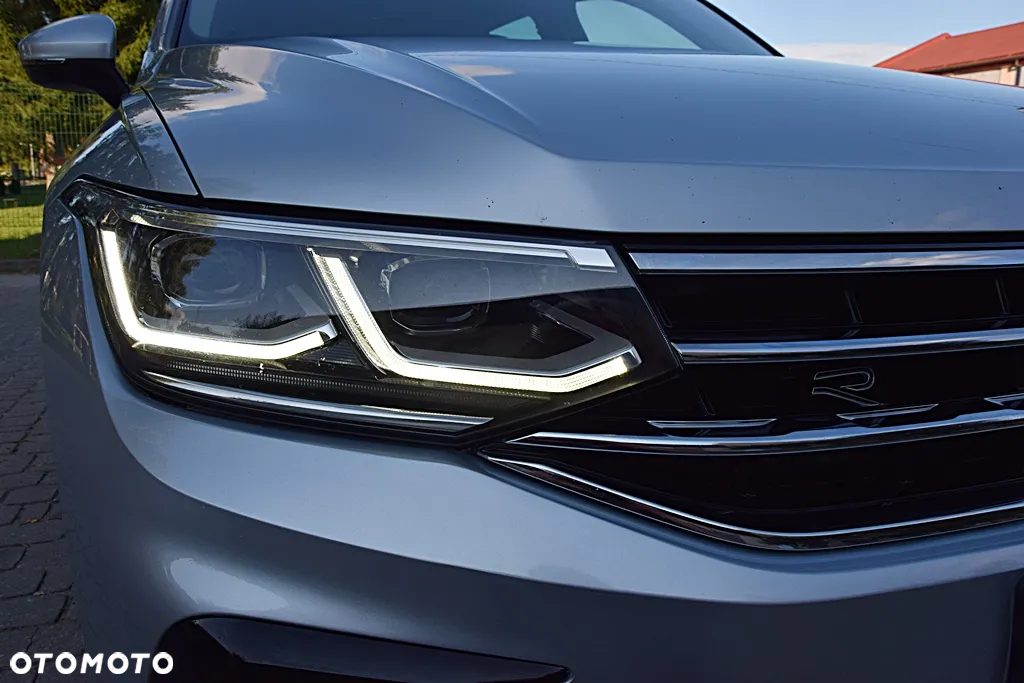 Volkswagen Tiguan 2.0 TDI R-Line DSG - 23