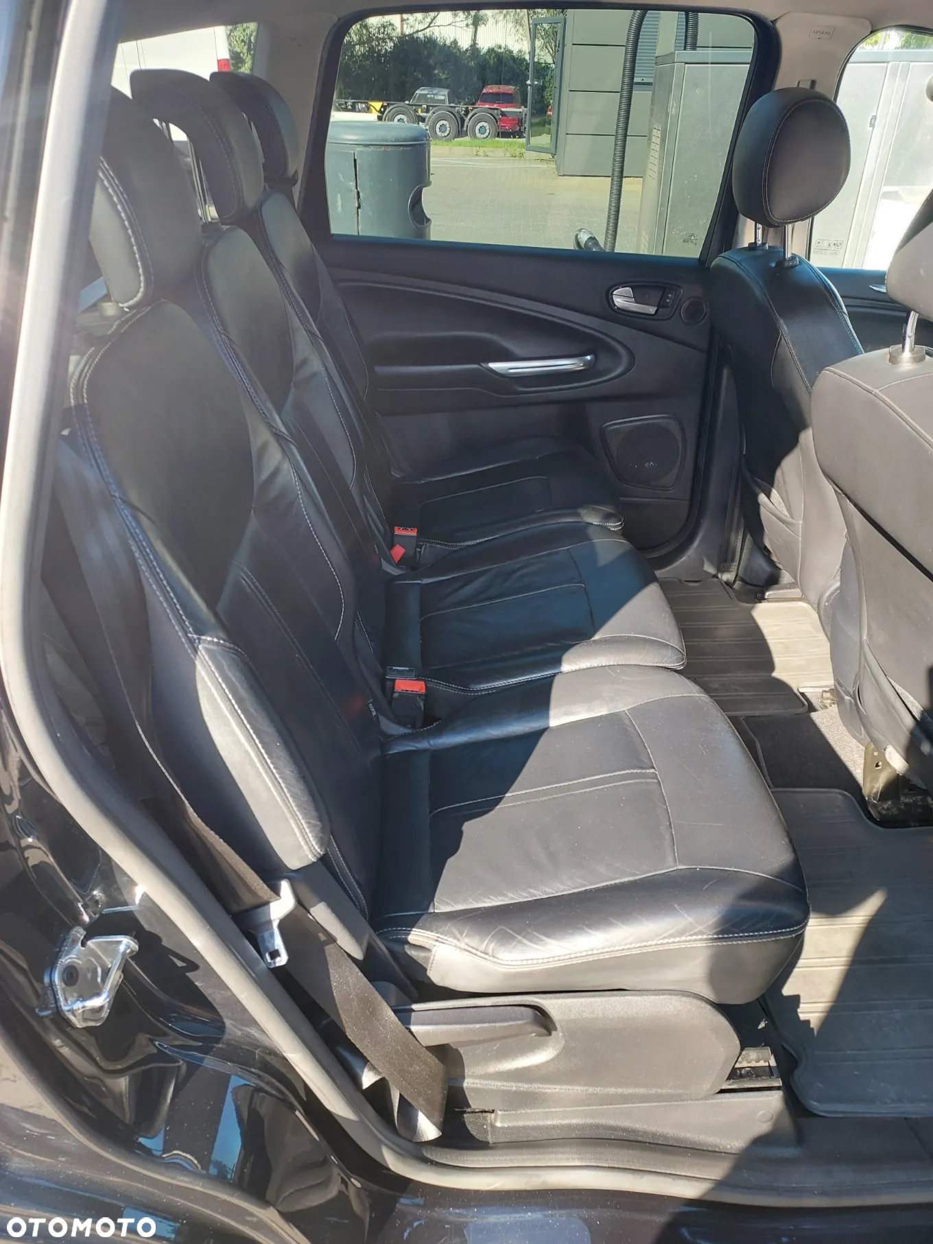 Ford S-Max 2.0 TDCi DPF Titanium - 5