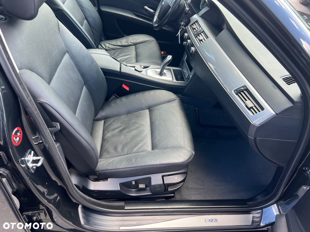 BMW Seria 5 - 29