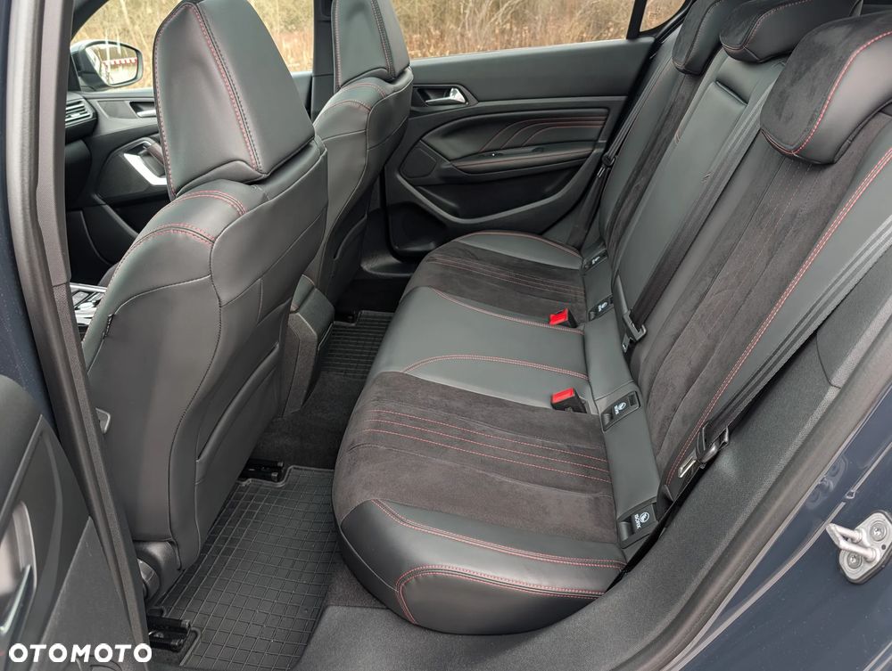 Peugeot 308 - 17