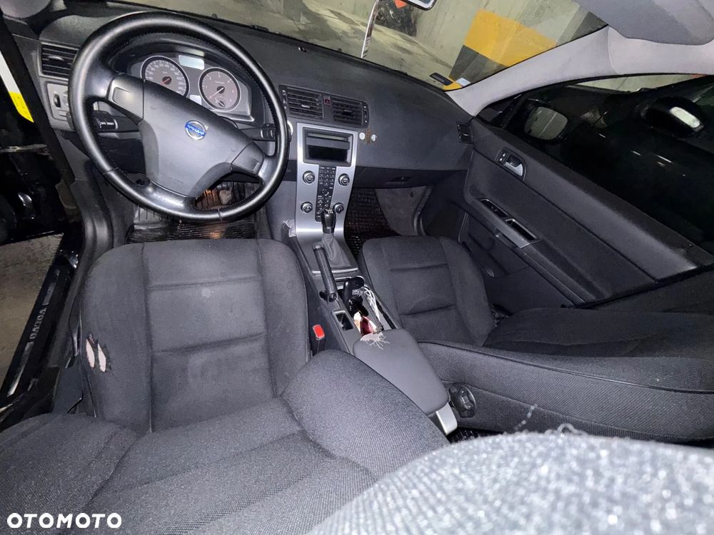 Volvo S40 2.0D - 10