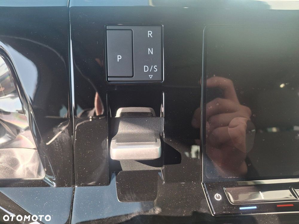 Volkswagen Multivan - 35