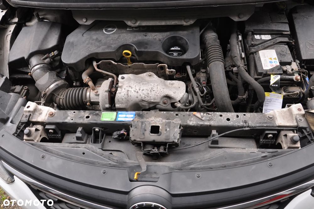 Opel Zafira 2.0 D (CDTI ecoFLEX) Start/Stop Edition - 24