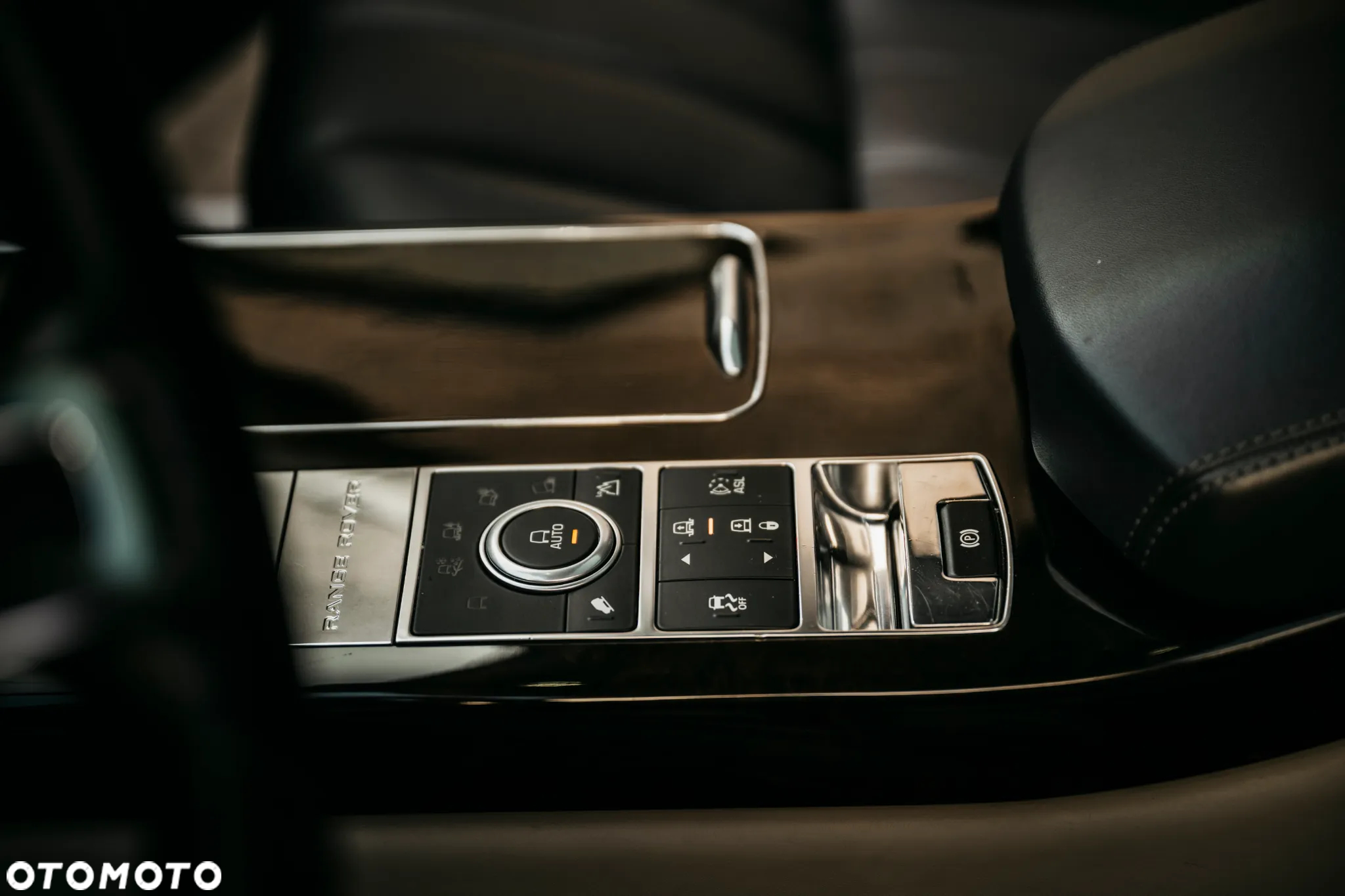 Land Rover Range Rover 4.4SD V8 AB - 23