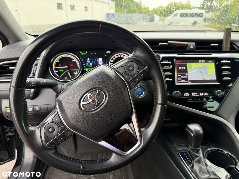 Toyota Camry 2.5 Hybrid Comfort CVT - 7