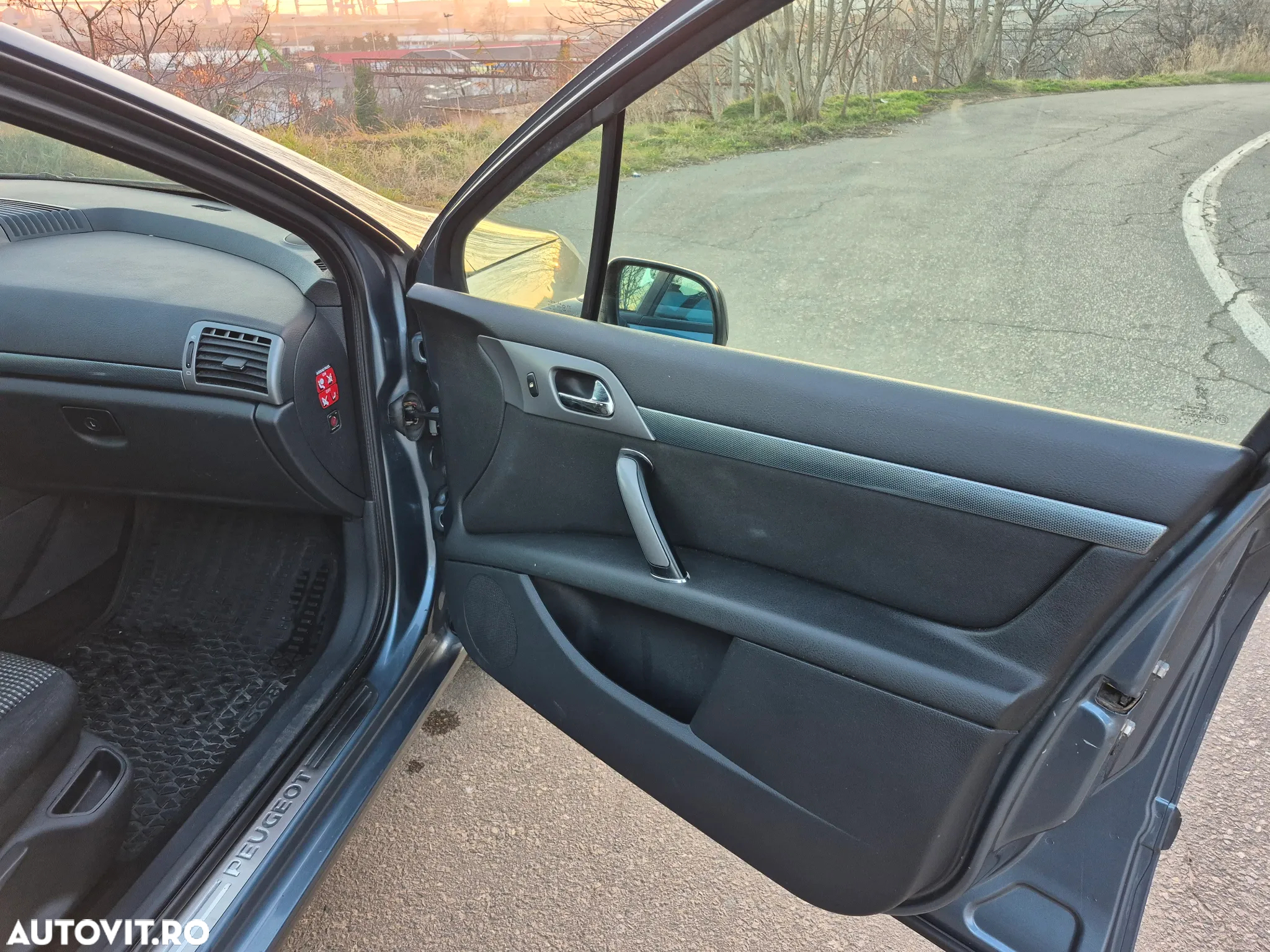 Peugeot 407 HDi 135 Automatik Premium - 24