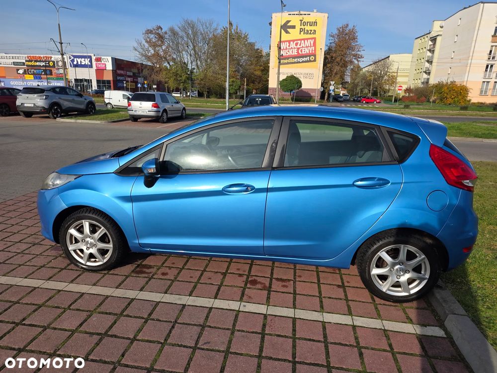 Ford Fiesta 1.25 Ambiente - 6