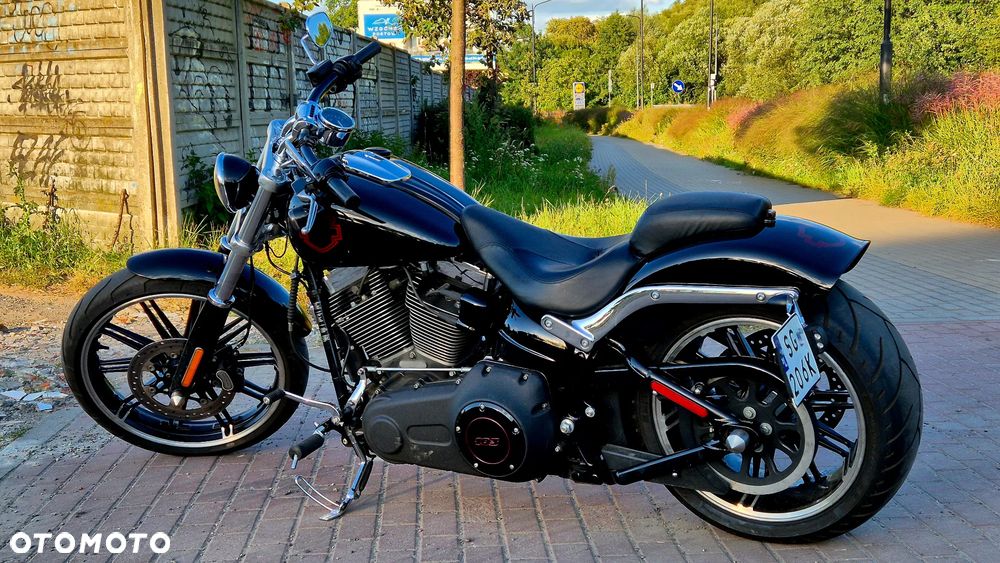 Harley-Davidson FXSB Breakout - 17