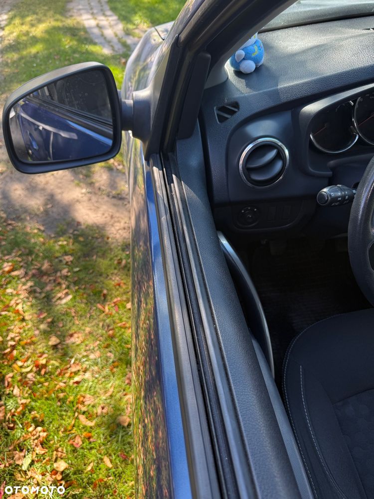 Dacia Sandero 1.2 16V Laureate - 16