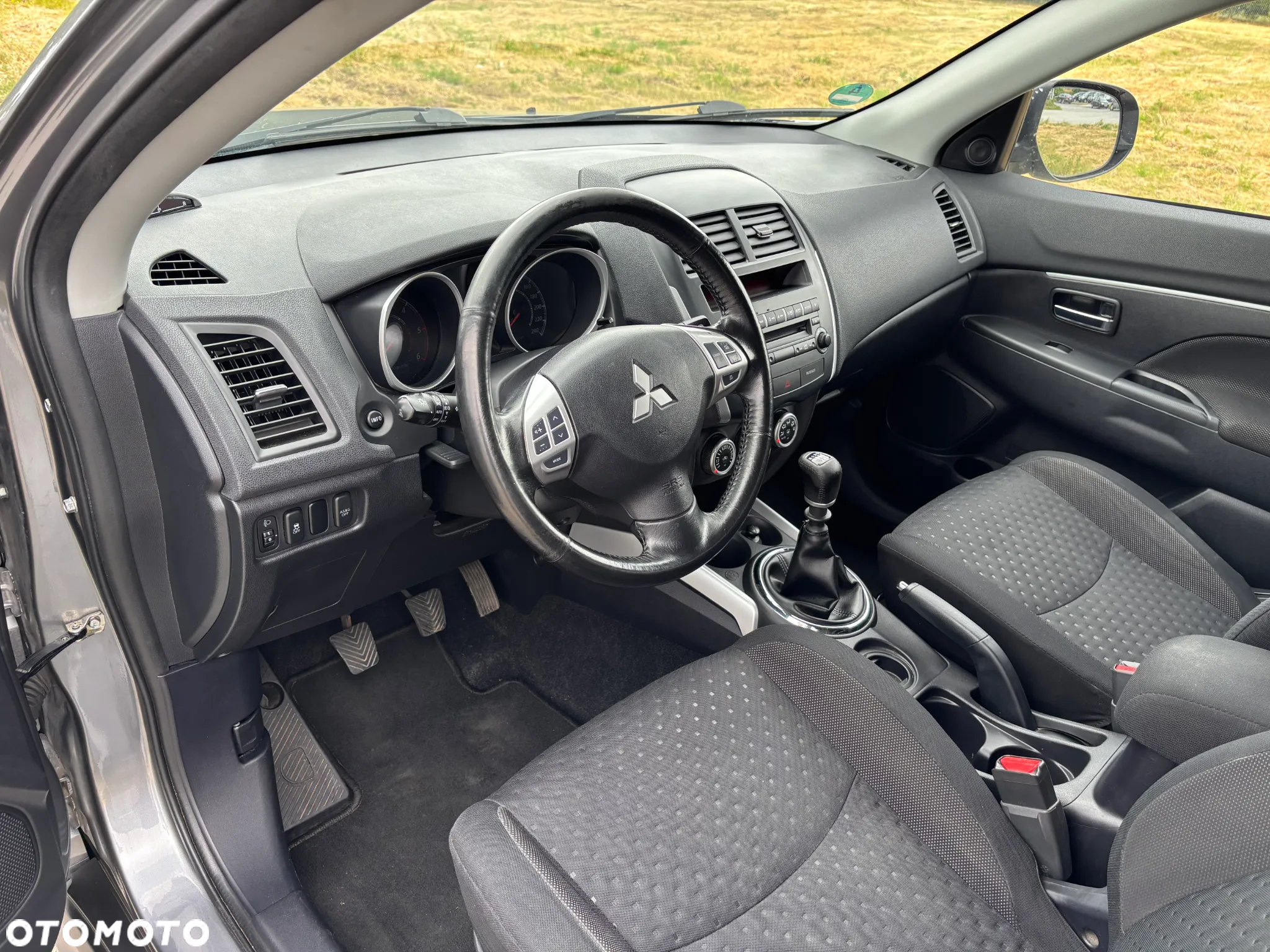 Mitsubishi ASX 1.8 DI-D 2WD Intense - 20