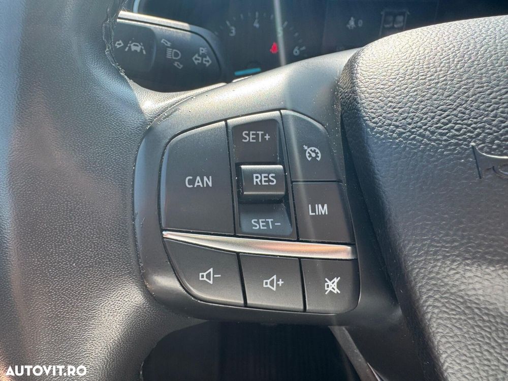 Ford Focus 1.0 EcoBoost Titanium - 16