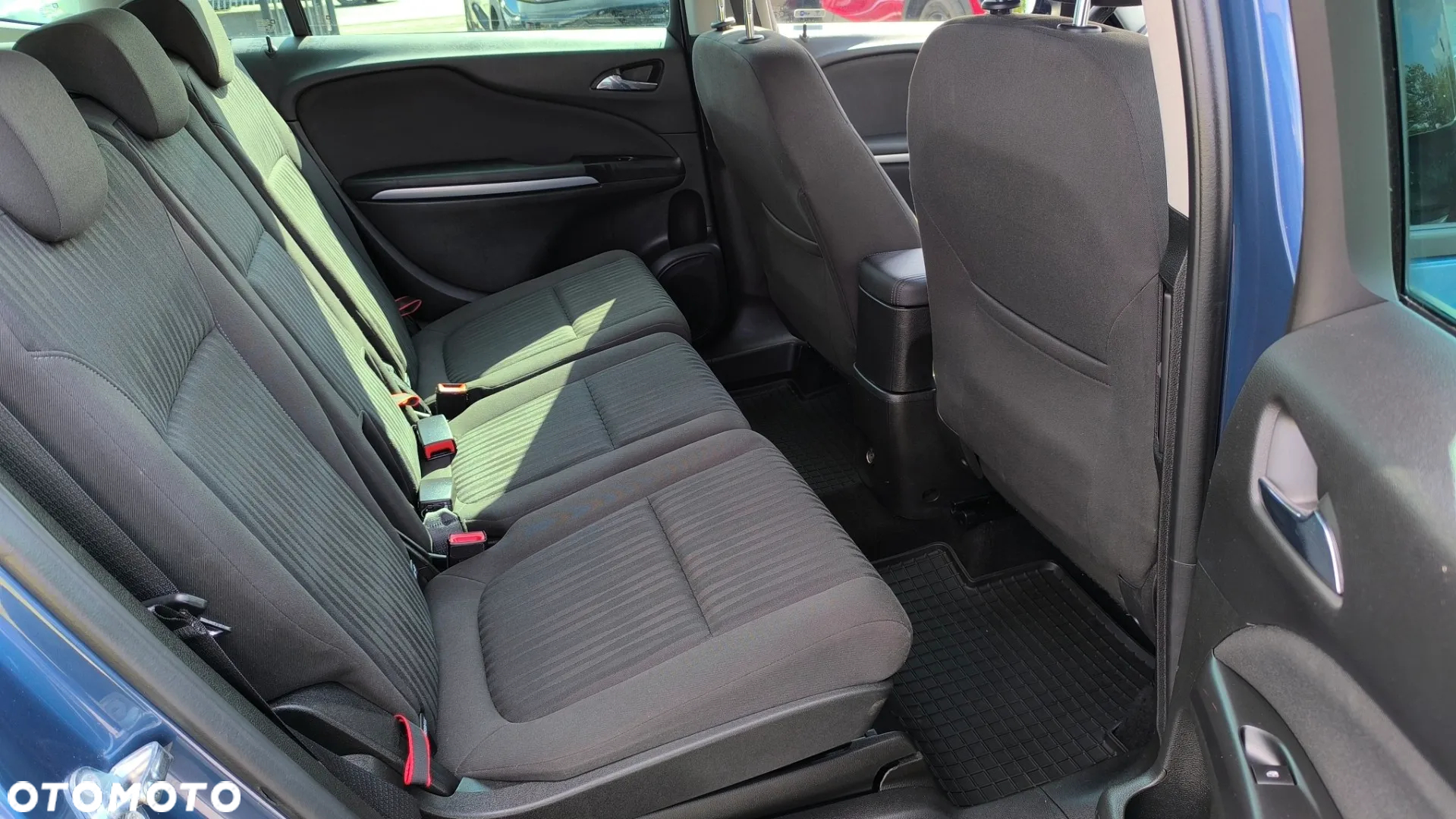Opel Zafira 1.4 Turbo (ecoFLEX) Start/Stop Business Innovation - 16