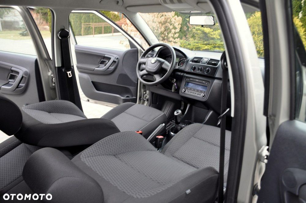 Skoda Fabia - 23