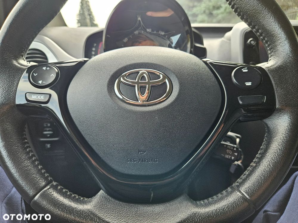 Toyota Aygo 1.0 VVT-i Black Edition - 22