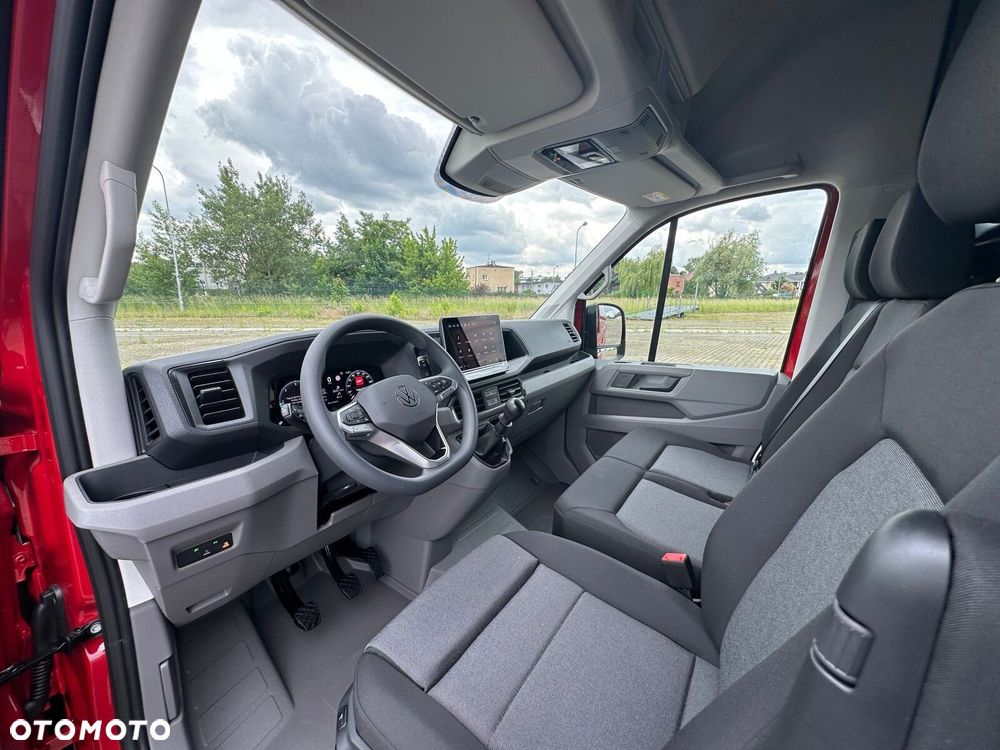 Volkswagen Crafter 35 2.0 TDI L3H3 3640 177 KM - 10