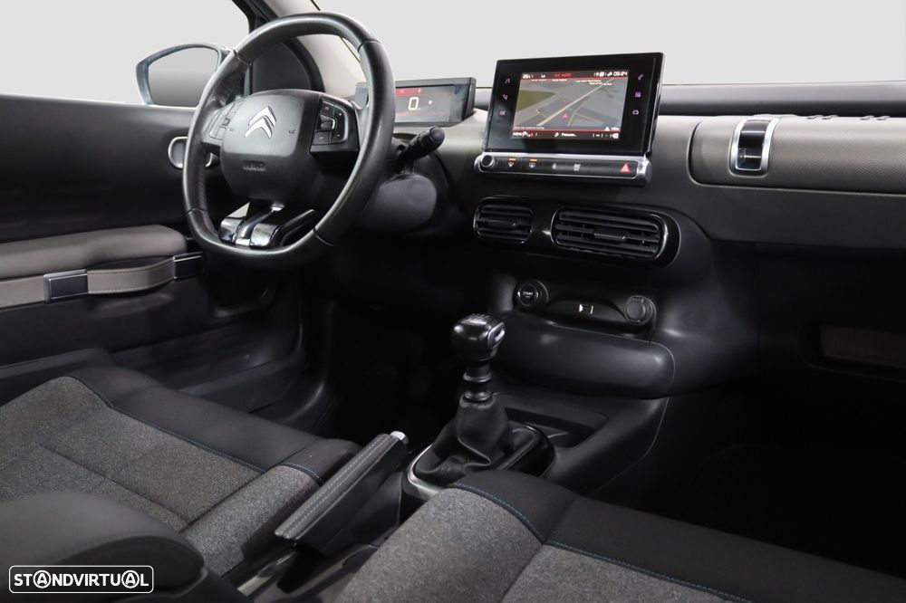 Citroën C4 Cactus 1.2 PureTech Shine EAT6 - 8