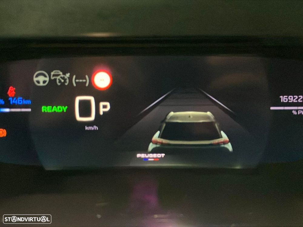 Peugeot e-2008 50 kWh GT - 13