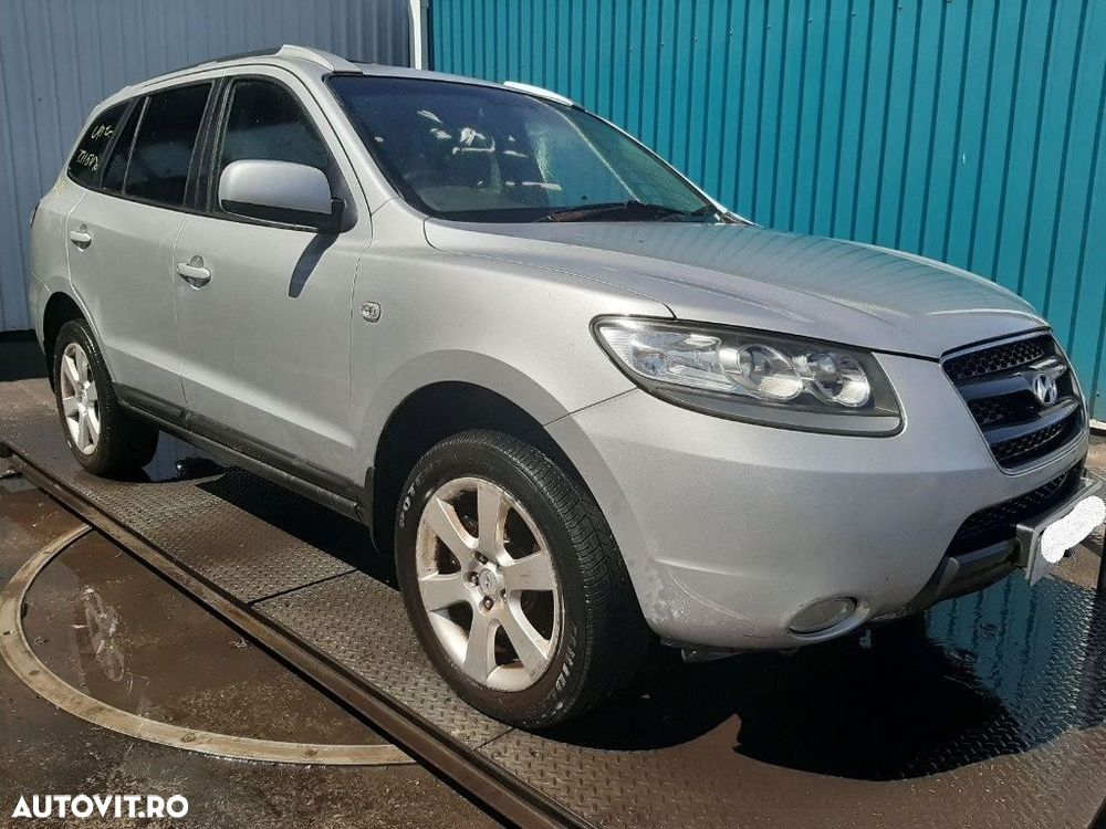 Punte spate Hyundai Santa Fe 2006 SUV 2.2 CRTD - 5