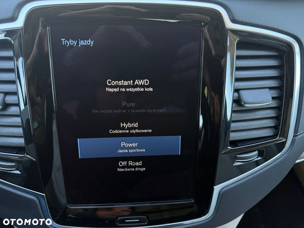 Volvo XC 90 - 39