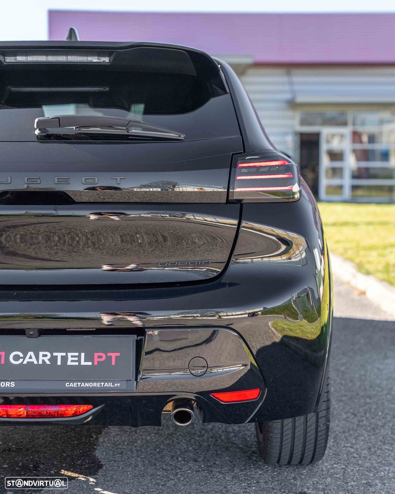 Peugeot 208 1.2 Hybrid GT e-DCS6 - 9