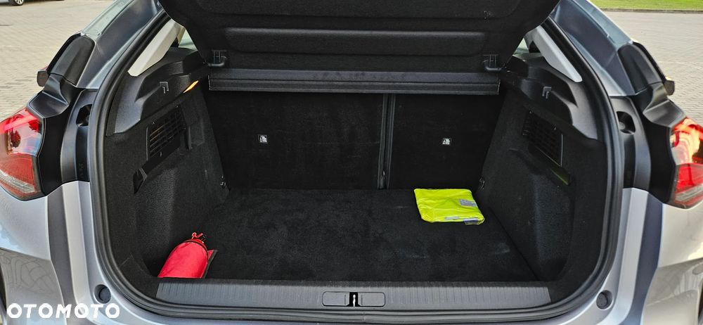 Citroën C4 BlueHDi 110 Stop&Start C-SERIES - 17