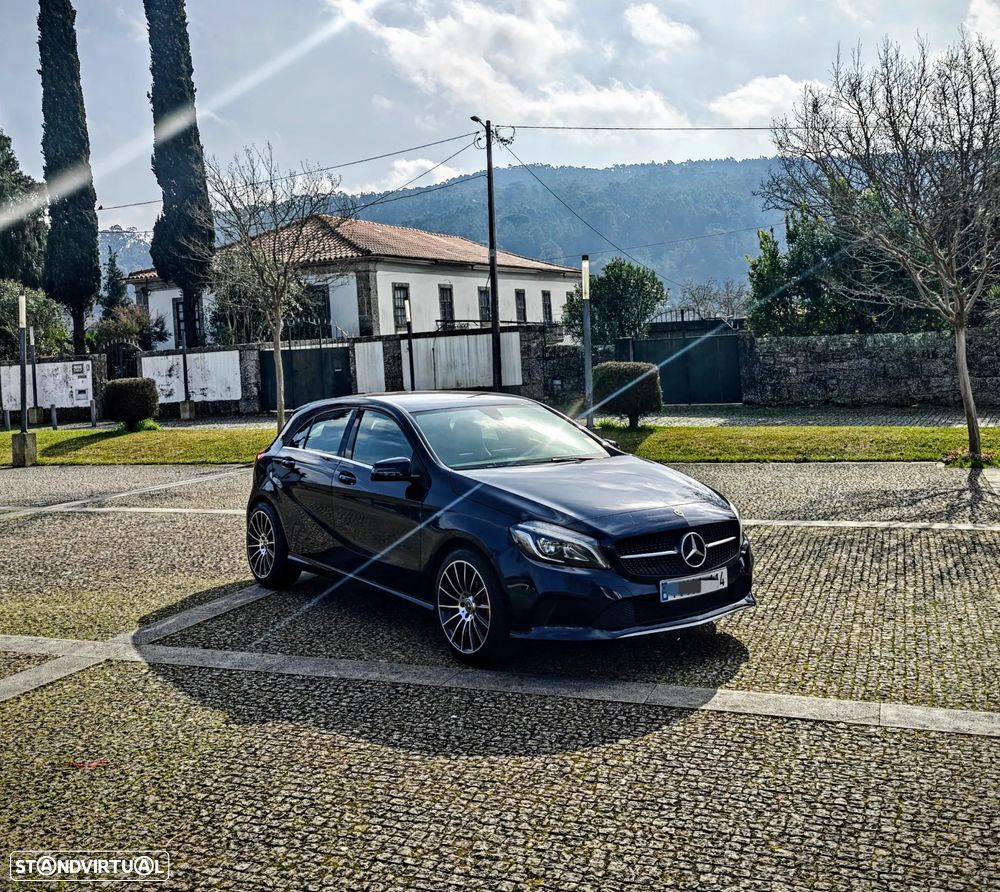 Mercedes-Benz A 180 d 7G-DCT AMG Line - 44