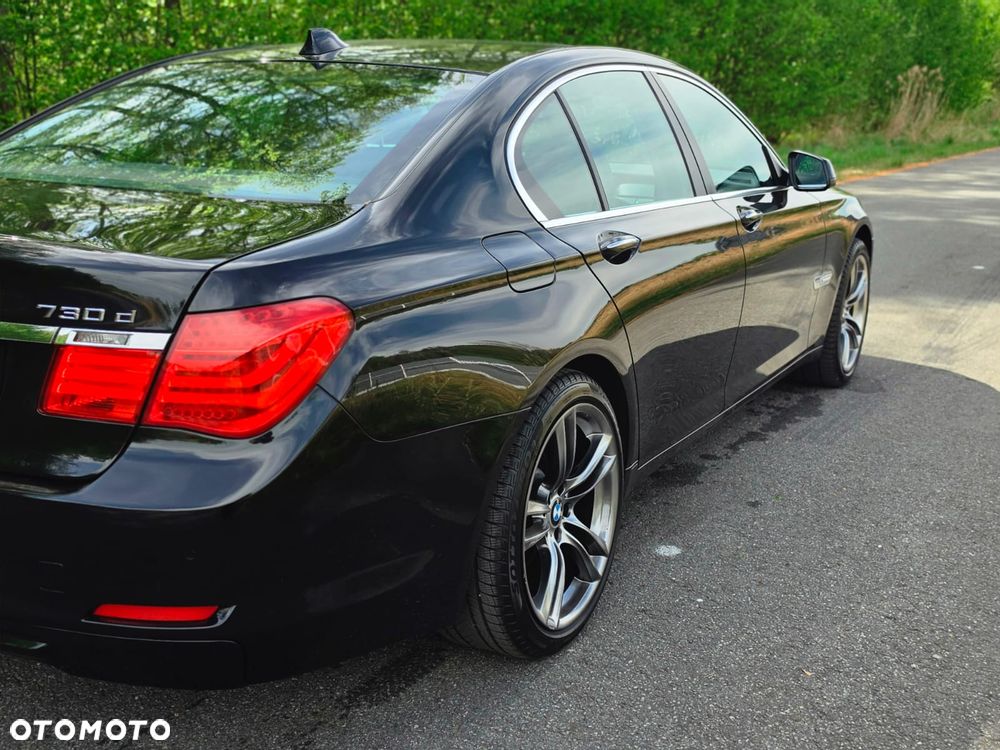 BMW Seria 7 730d Blue Performance - 6