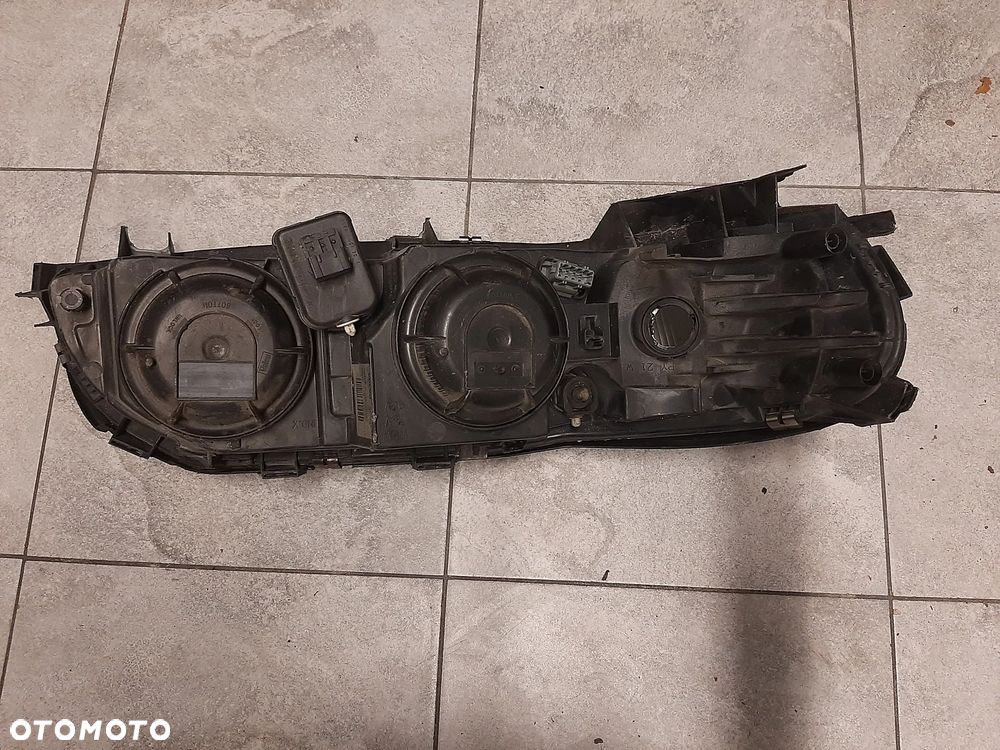 LAMPA LEWA PRZEDNIA VOLVO s60 V70 II - 4