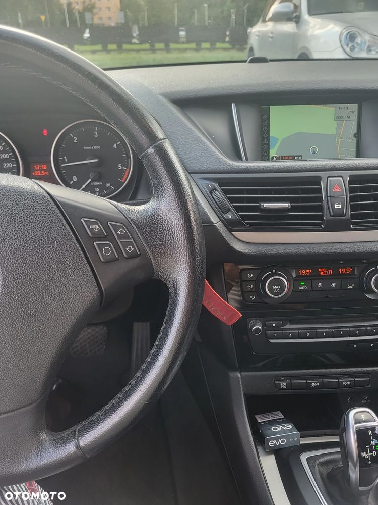BMW X1 sDrive18d - 8