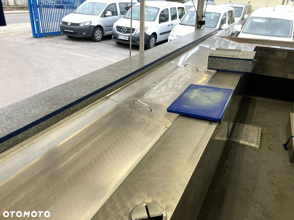 Mercedes-Benz Sprinter - 15