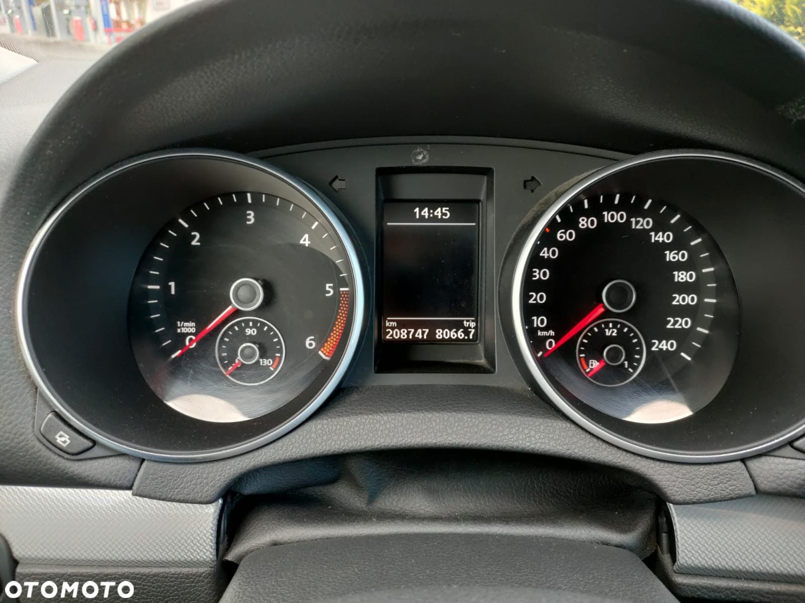 Volkswagen Golf VI 1.6 TDI Comfortline - 12