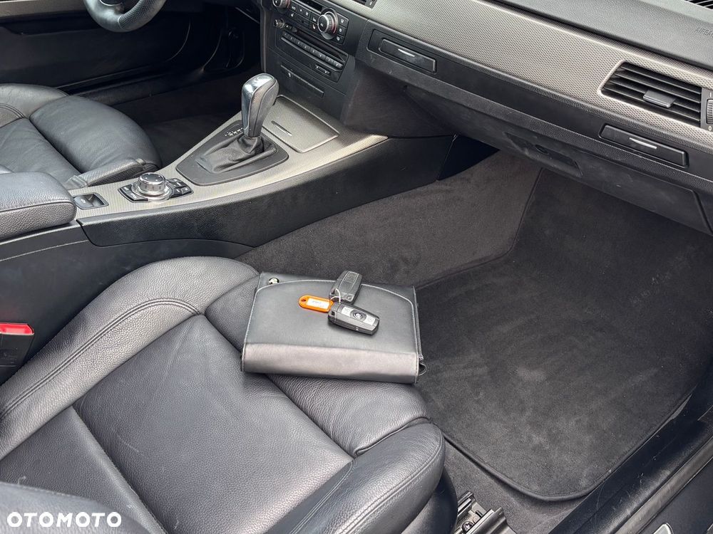 BMW Seria 3 320i M Sport Edition - 21