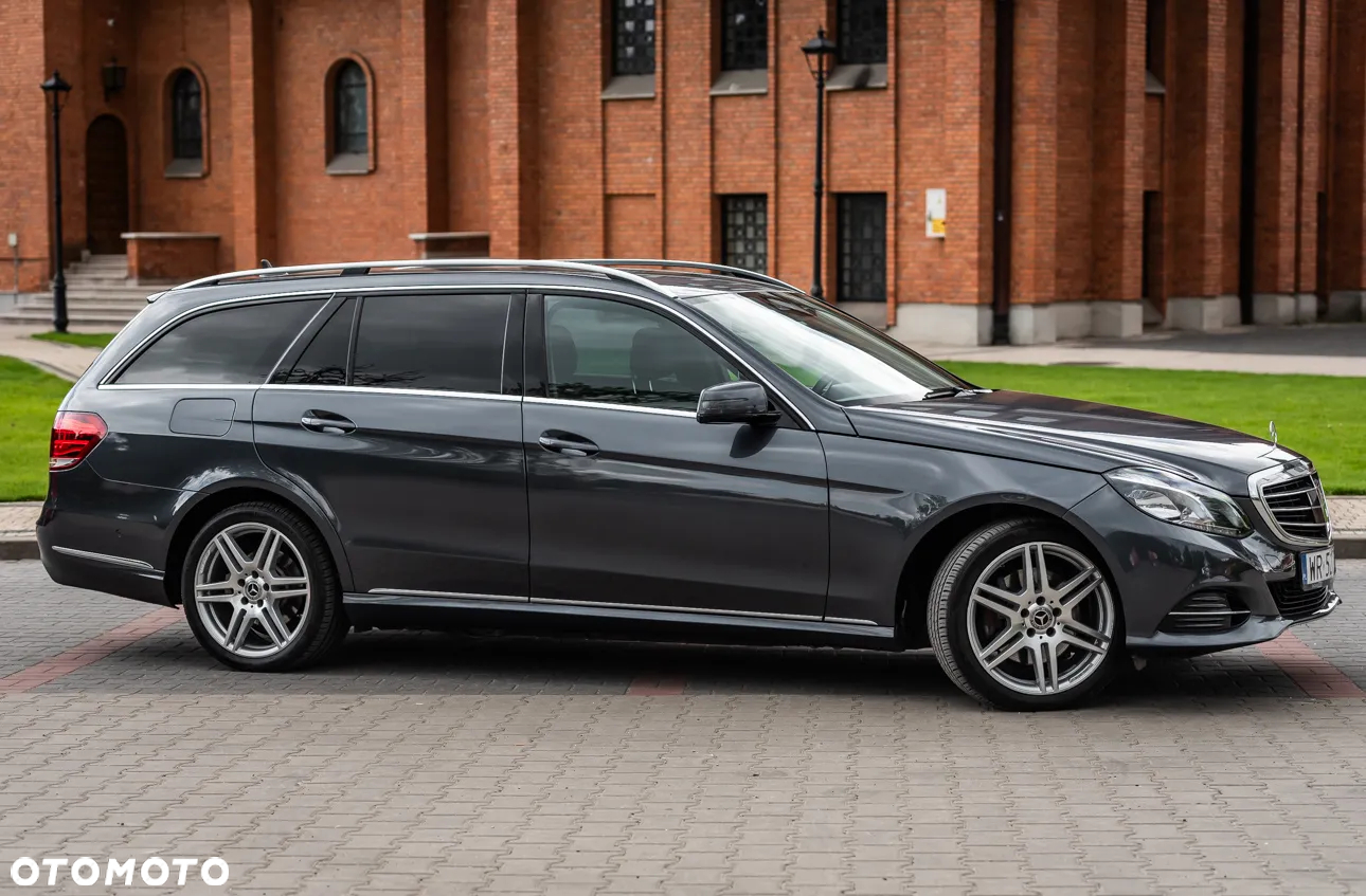 Mercedes-Benz Klasa E 350 BlueTEC 4-Matic Classic - 17