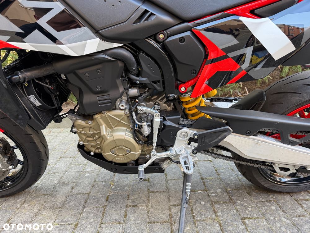 Ducati Hypermotard - 14