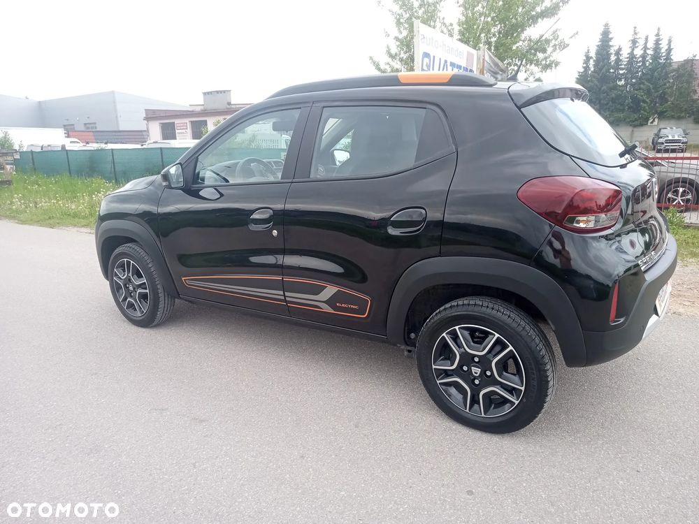 Dacia Spring - 12