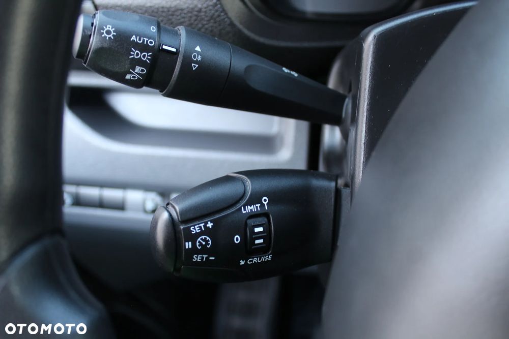 Toyota PROACE Brygadówka 6-osobowa Long Salon PL 2.0 144 KM - 36