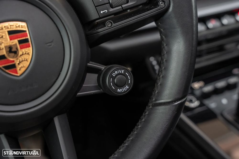 Porsche 911 (992) - 22