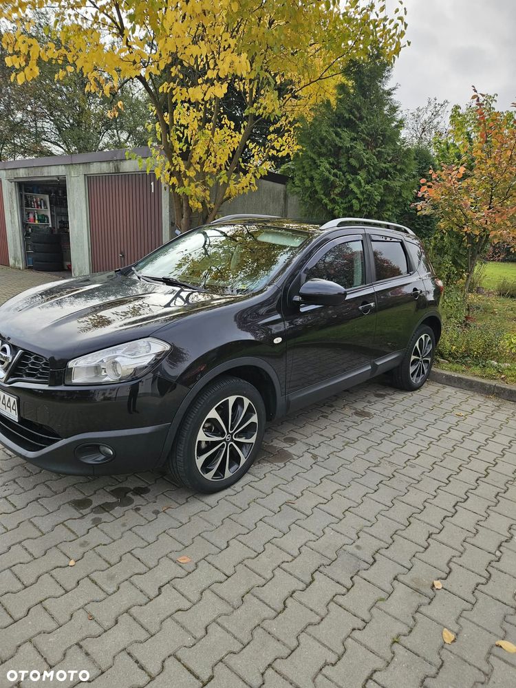 Nissan Qashqai - 2
