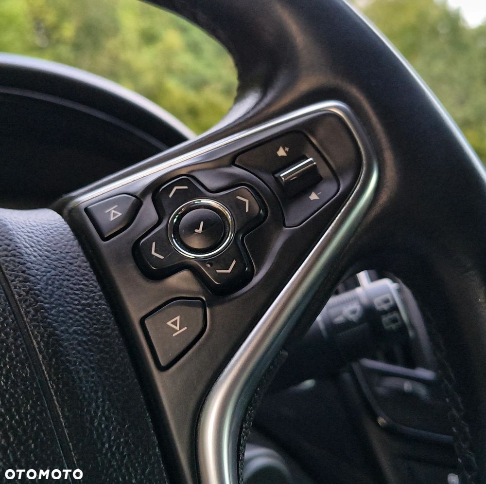 Opel Insignia - 20